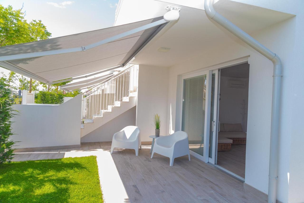 Aparthotel Marina Ponente Lido di Jesolo Exterior foto